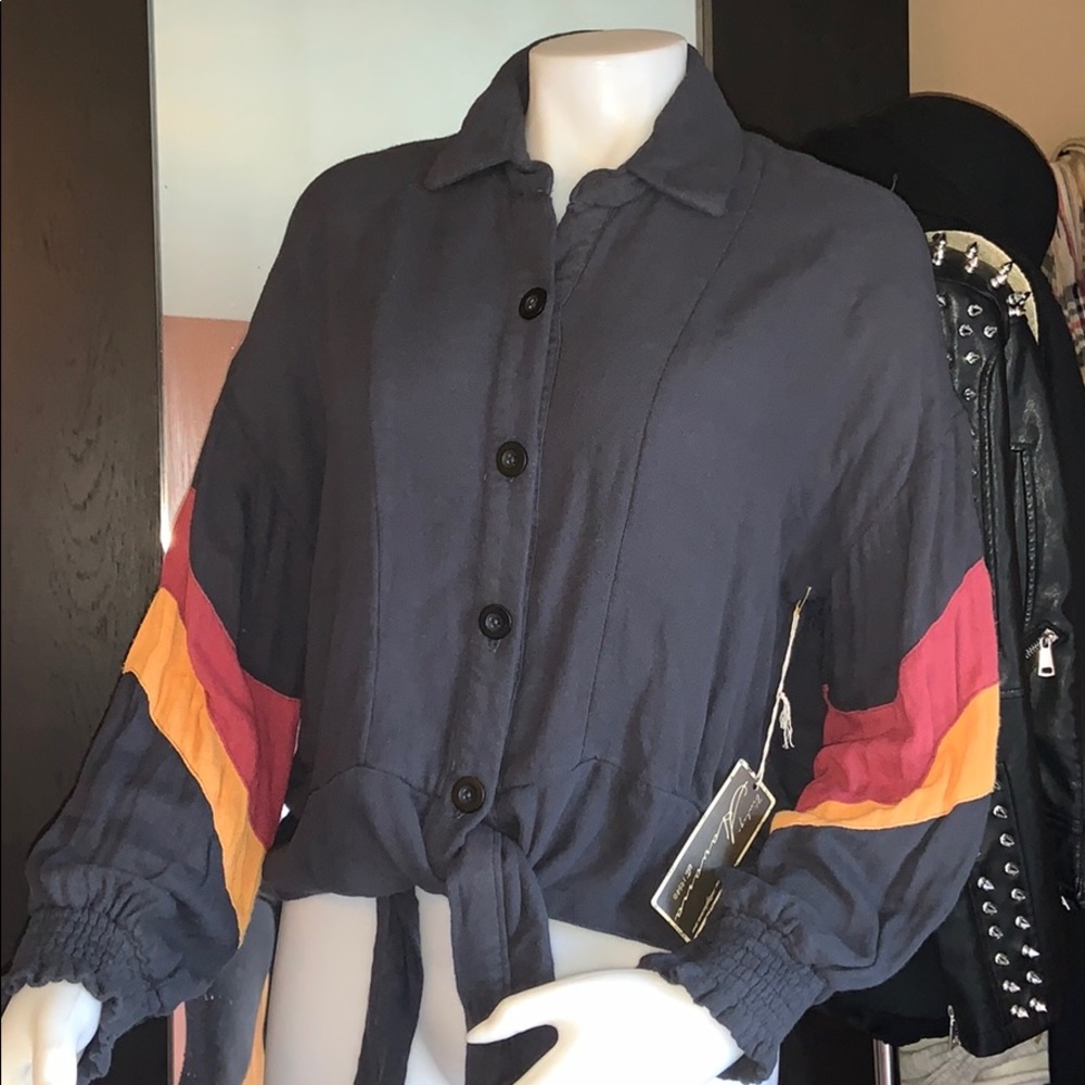 Vintage Havana tie front buttons sweatershirt sz m